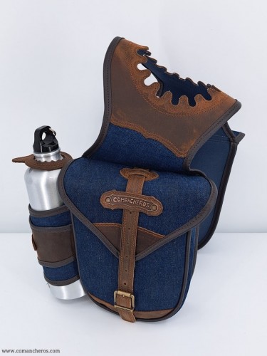 Buckaroo saddlebag with water bottle