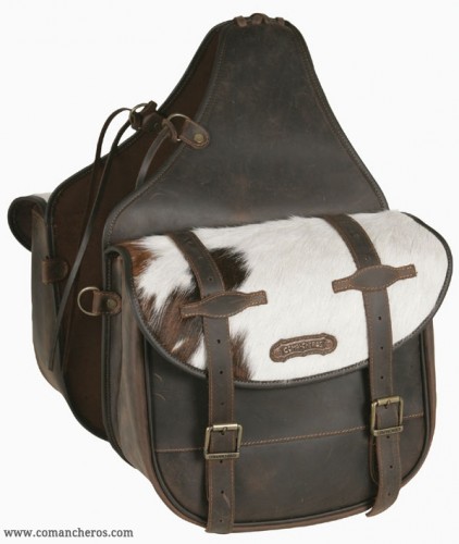 Large rear saddlebags in cowhide