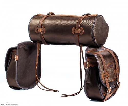 mid-sized-trekking-saddlebags-with-roll