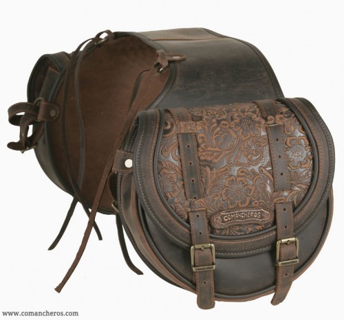 Comancheros saddlebag for trekking on horseback