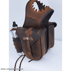 Leather buckaroo saddlebag