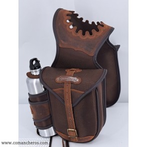 Pommel saddlebag with water bottle