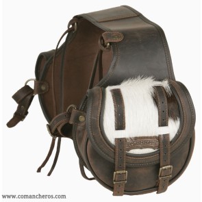 Round rear saddlebags with cowhide